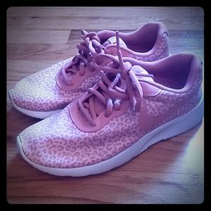 Nike - Girl's Sneakers